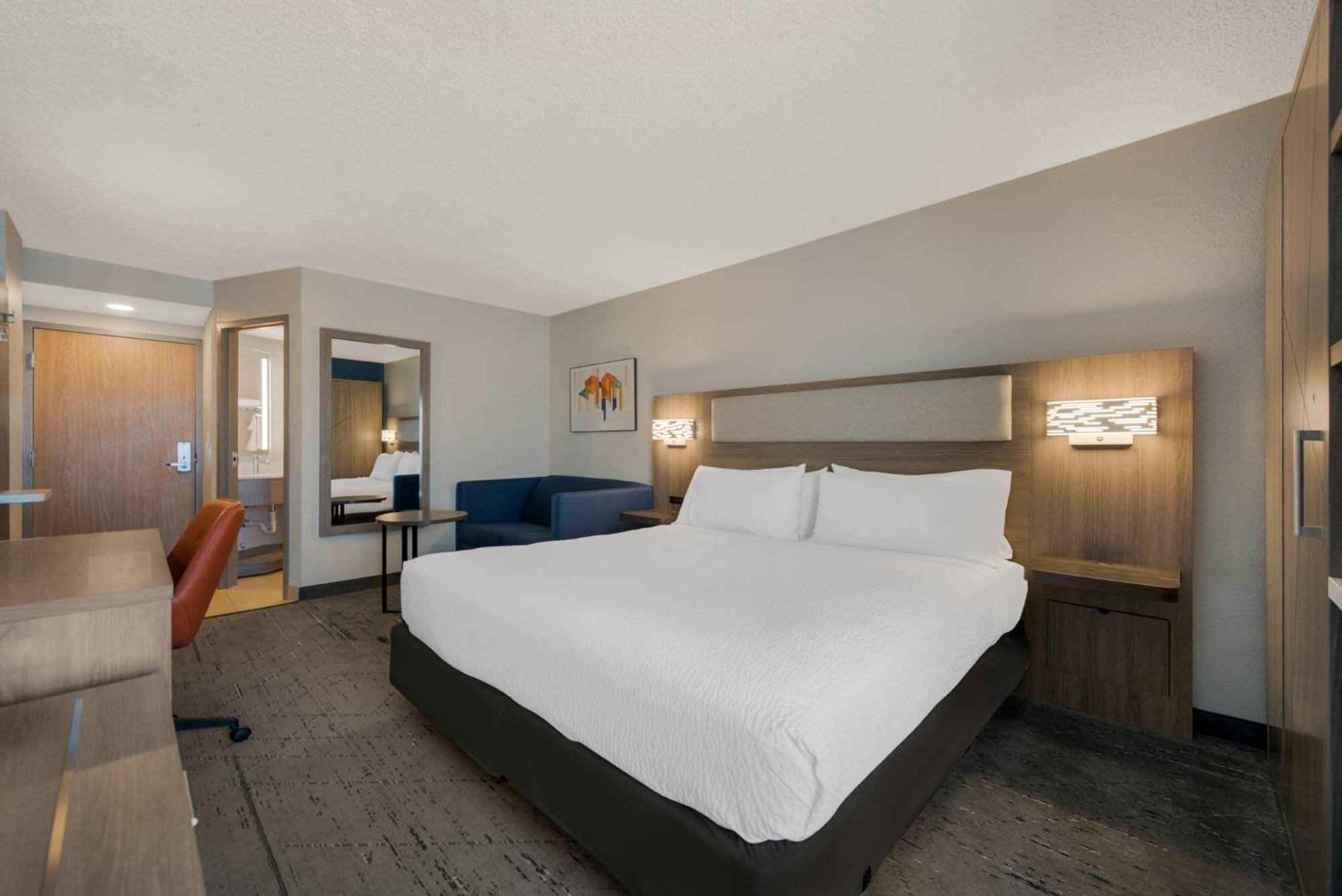 Holiday Inn Express Hotels- Hampton By Ihg Exterior photo
